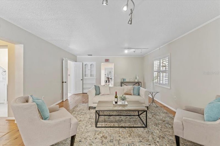 Photo 14 of 31 - 1206 Latta Ln, Orlando, FL 32804