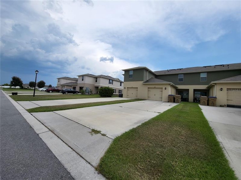 Photo 21 of 28 - 1889 Red Canyon Dr, Kindred, FL 34744