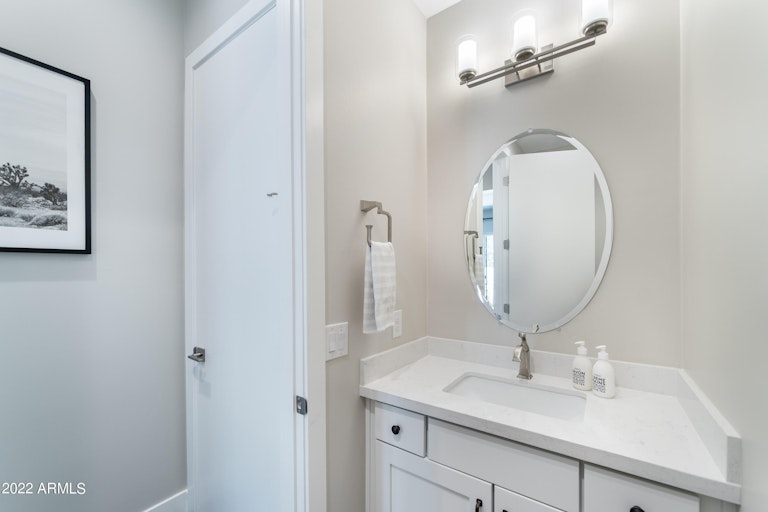 Photo 10 of 39 - 3200 N 39th St #14, Phoenix, AZ 85018