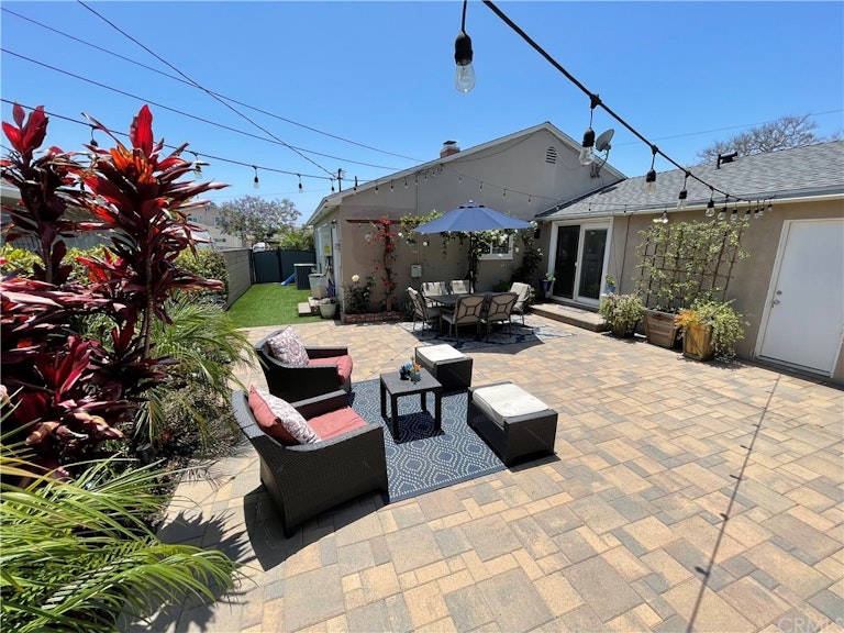 Photo 20 of 51 - 5807 E Monlaco Rd, Long Beach, CA 90808
