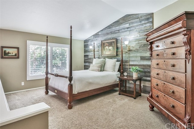 Photo 40 of 75 - 4077 Bending Oak Ct, Moorpark, CA 93021