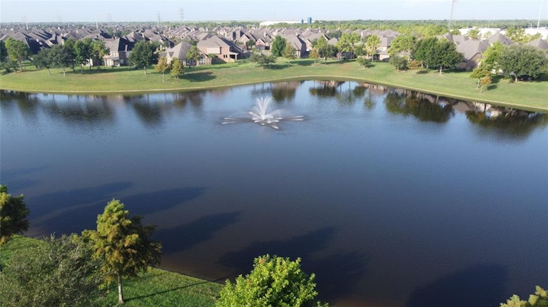 Photo 36 of 36 - 13444 Swift Creek Dr, Pearland, TX 77584