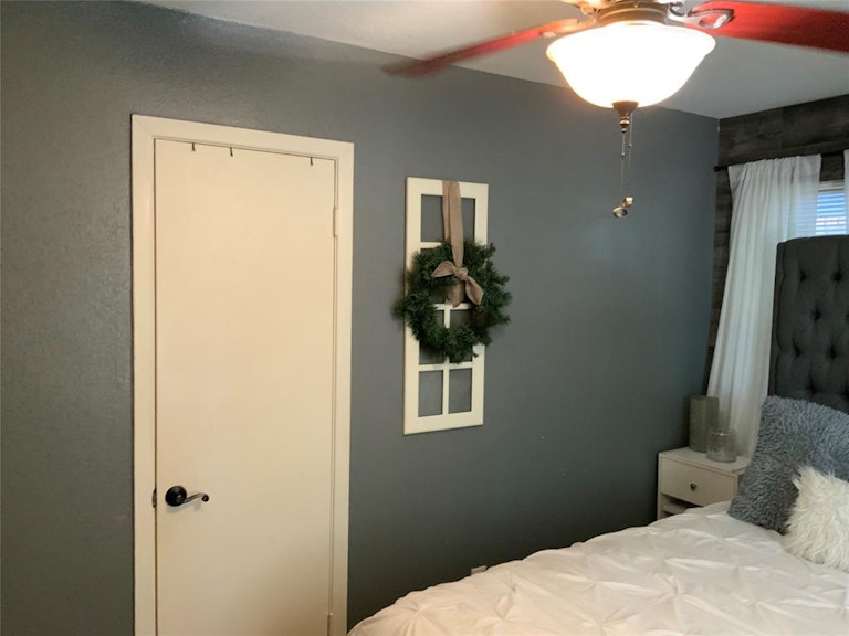Photo 15 of 24 - 1734 Belmont St, Mesquite, TX 75149