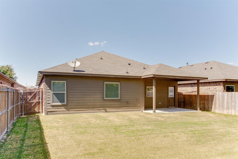 Photo 25 of 31 - 1924 Kachina Lodge Rd, Fort Worth, TX 76131