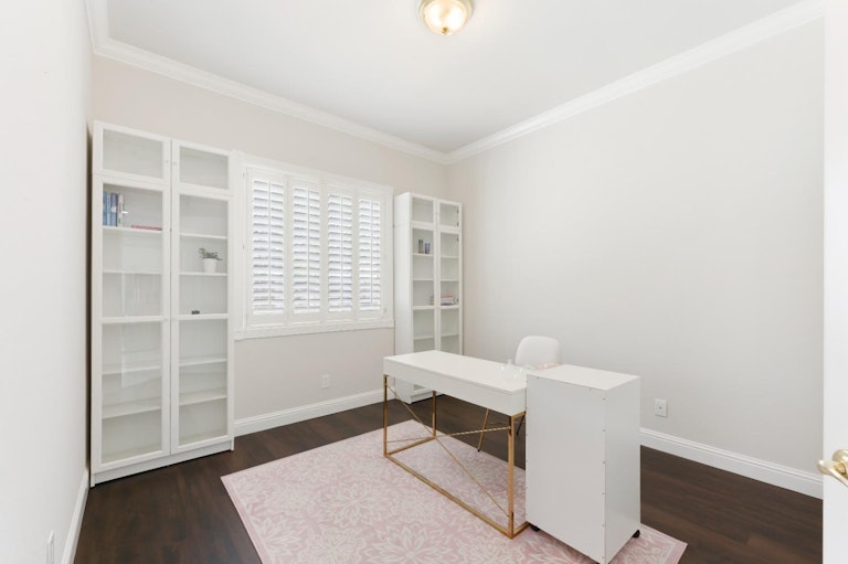Photo 22 of 51 - 8120 E Carriage Ln, Fair Oaks, CA 95628