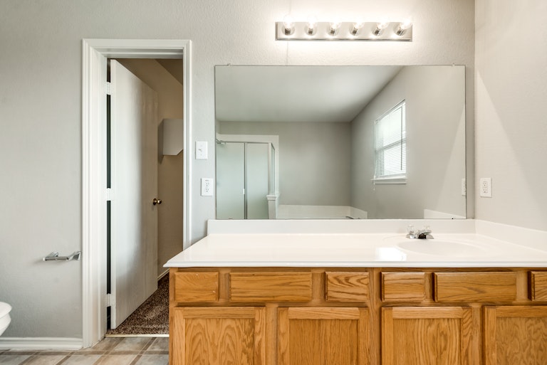 Photo 24 of 34 - 3602 Hawthorne Trl, Rockwall, TX 75032