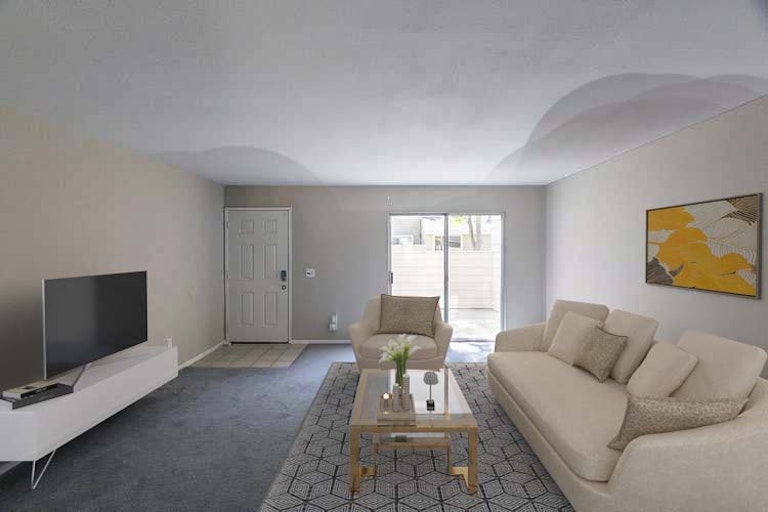 Photo 2 of 23 - 717 Walnut Dr, Lake Elsinore, CA 92530
