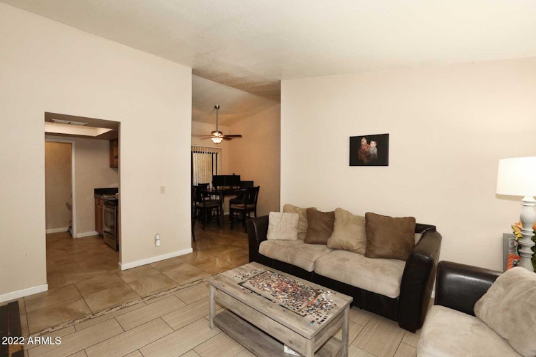 Photo 8 of 32 - 1402 E Guadalupe Rd #246, Tempe, AZ 85283