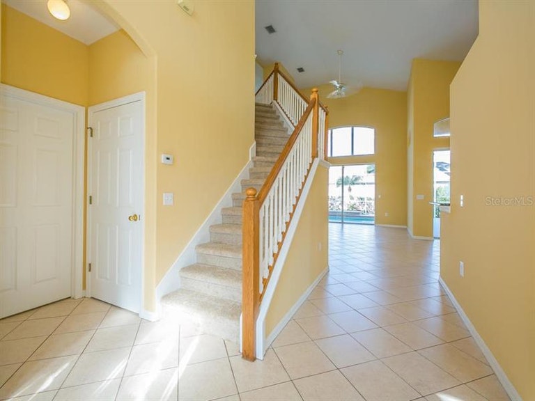 Photo 9 of 22 - 12719 Nightshade Pl, Lakewood Ranch, FL 34202