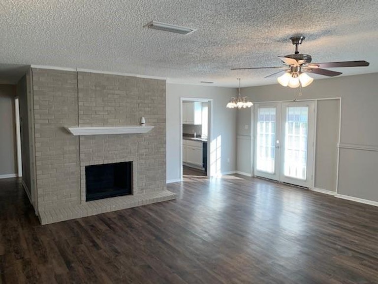 Photo 4 of 25 - 1718 Highgate Dr, Duncanville, TX 75137