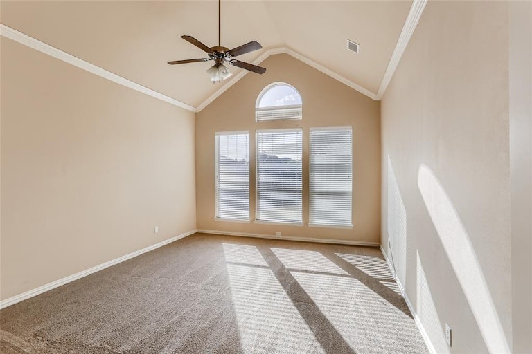Photo 18 of 39 - 14197 Rising Star Blvd, Frisco, TX 75033