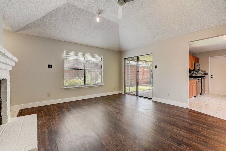Photo 29 of 30 - 1502 Windmill Ln, Mesquite, TX 75149