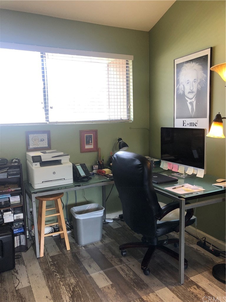 Photo 27 of 31 - 253 Linwood Ave Unit E, Monrovia, CA 91016