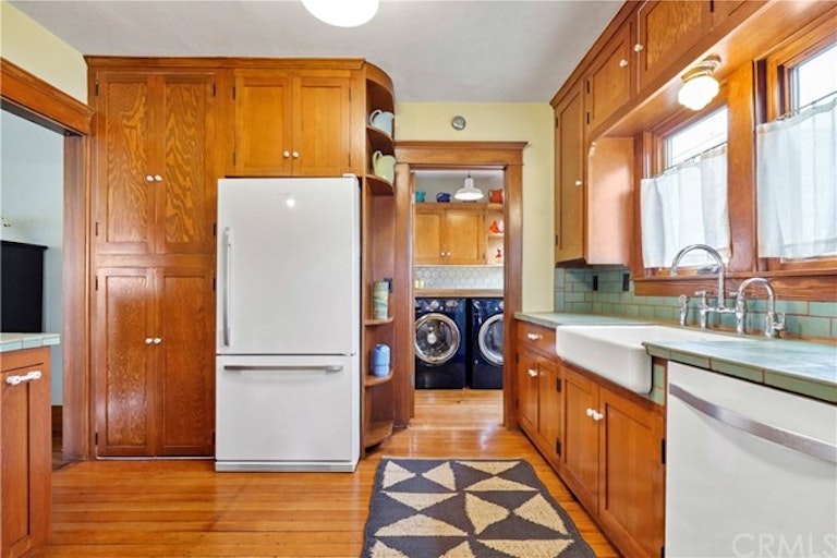 Photo 25 of 42 - 526 E 8th St, Long Beach, CA 90813