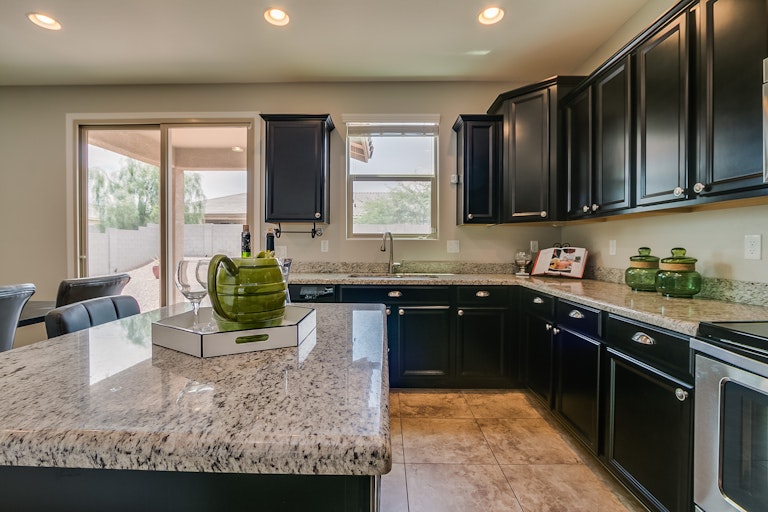 Photo 10 of 35 - 1731 W Cool Water Way, Queen Creek, AZ 85142