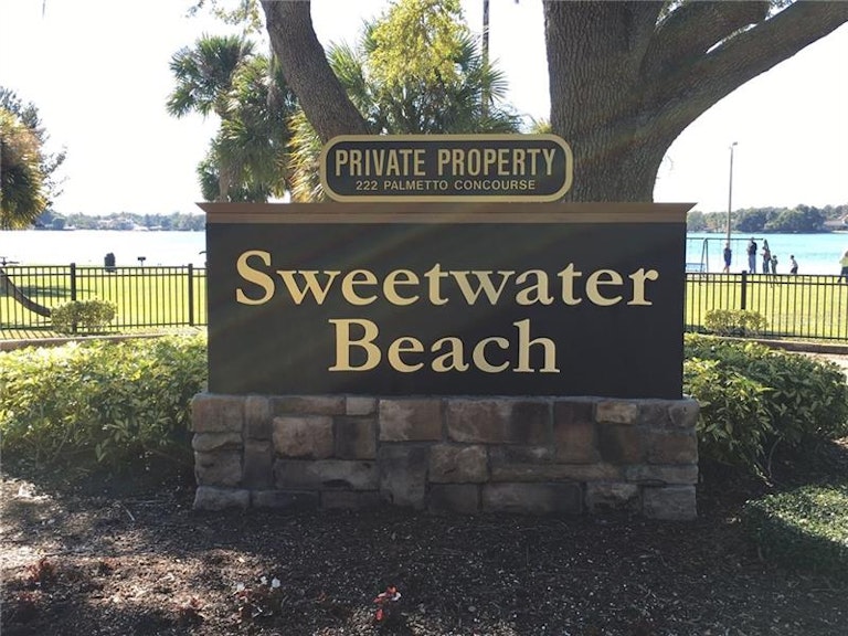 Photo 22 of 25 - 805 Sweetwater Club Blvd, Longwood, FL 32779