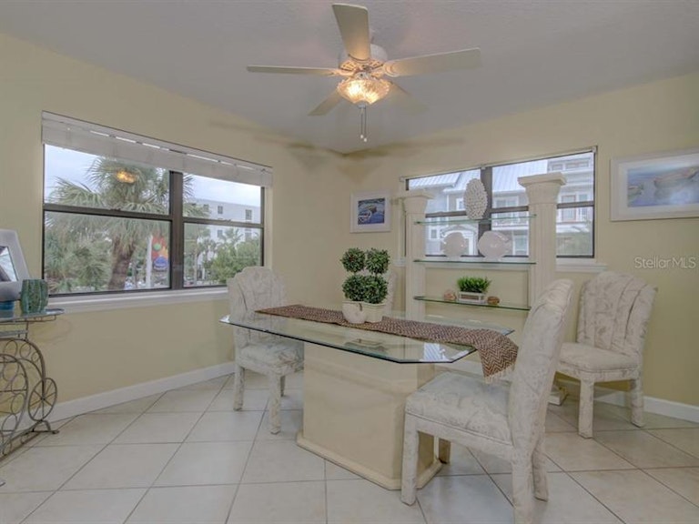 Photo 7 of 22 - 19916 Gulf Blvd, Indian Shores, FL 33785