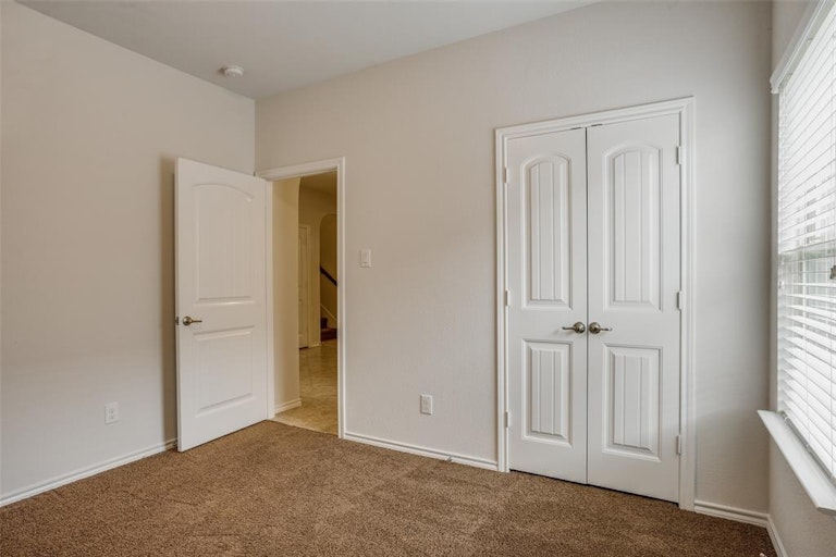 Photo 17 of 35 - 2832 Saddle Creek Dr, Fort Worth, TX 76177