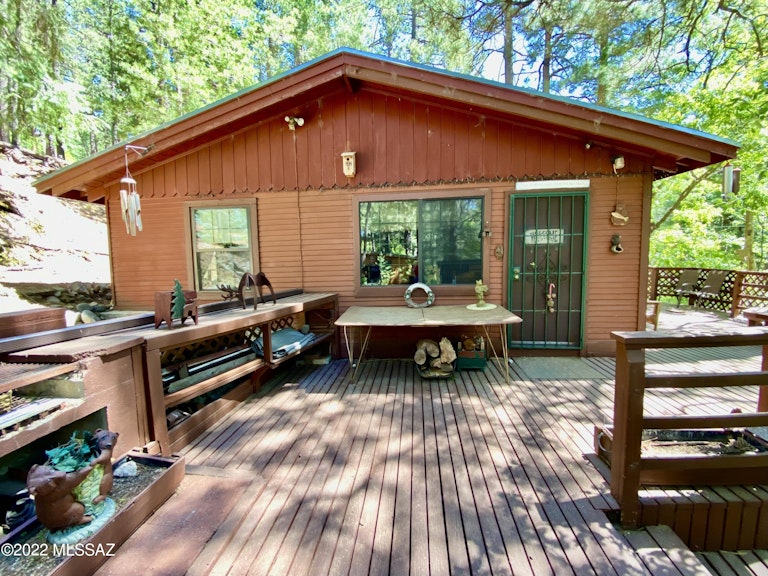 Photo 1 of 32 - 12708 N Sabino Canyon Pkwy, Mount Lemmon, AZ 85619