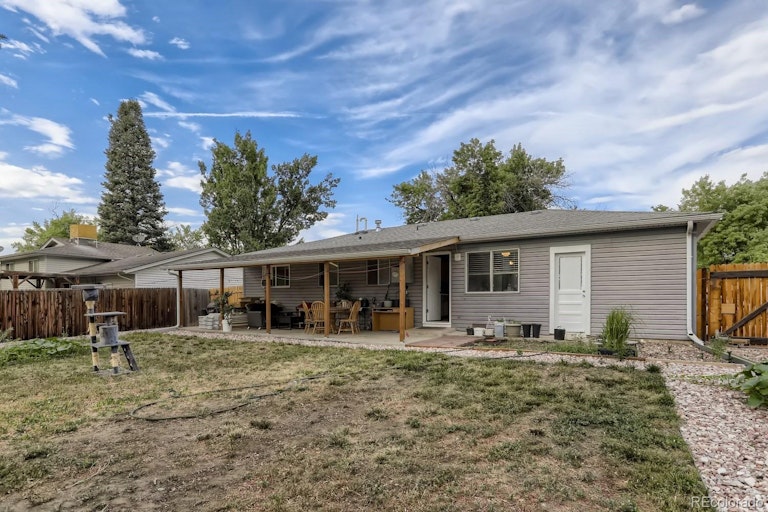 Photo 11 of 11 - 1019 S Newark St, Aurora, CO 80012
