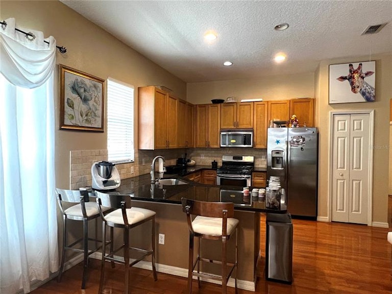 Photo 10 of 32 - 5237 Lemon Twist Ln, Windermere, FL 34786