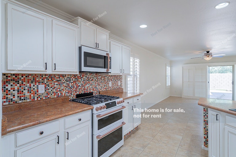 Photo 11 of 26 - 7998 W Pleasant Oak Way, Florence, AZ 85132