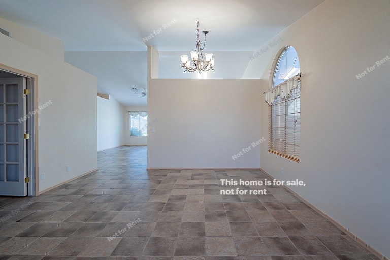 Photo 11 of 24 - 970 W 18th Ave, Apache Junction, AZ 85120