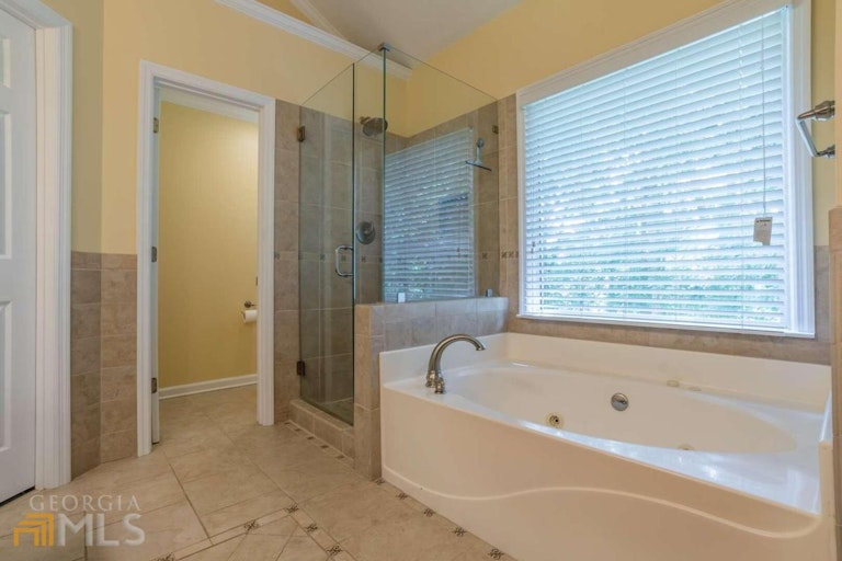 Photo 42 of 72 - 3535 Fairgreen Ct, Douglasville, GA 30135