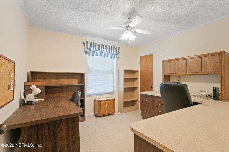 Photo 23 of 55 - 50 Harmony Hall Rd, Middleburg, FL 32068