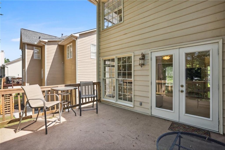 Photo 4 of 28 - 745 Welford Rd, Suwanee, GA 30024