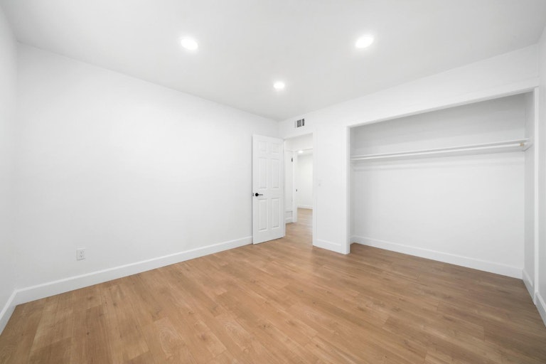 Photo 15 of 29 - 4208 Strathmore Way, North Highlands, CA 95660
