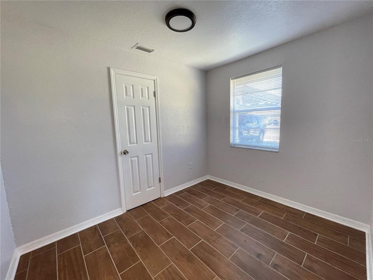 Photo 28 of 30 - 1107 31st Street Ct E, Palmetto, FL 34221