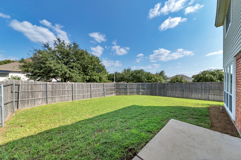 Photo 27 of 28 - 8029 Dusty Way, Fort Worth, TX 76123