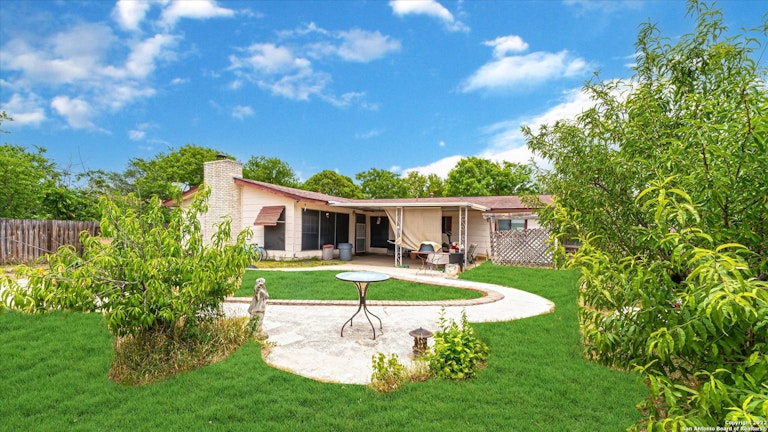 Photo 24 of 25 - 7323 Timber Ridge Dr, San Antonio, TX 78227