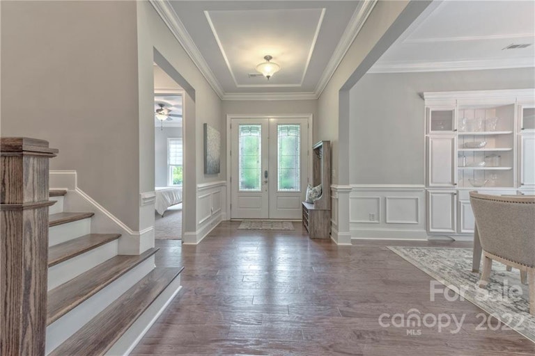 Photo 4 of 48 - 509 Lacebark Elm Ct, Matthews, NC 28104