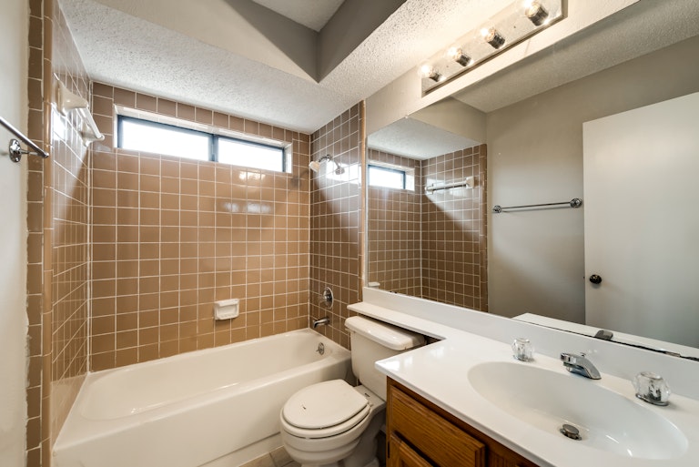 Photo 24 of 26 - 408 Ripplewood Dr, Mesquite, TX 75150