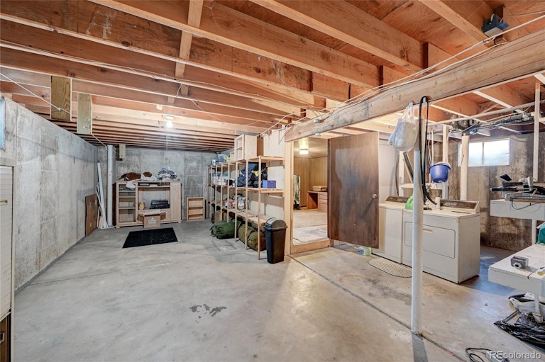 Photo 19 of 25 - 2166 Appaloosa Trl, Elizabeth, CO 80107