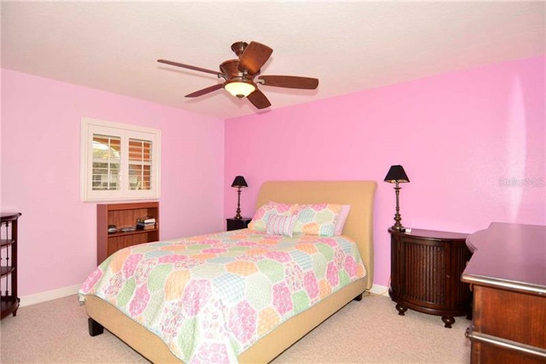 Photo 16 of 25 - 6338 Wisteria Ln, Apollo Beach, FL 33572