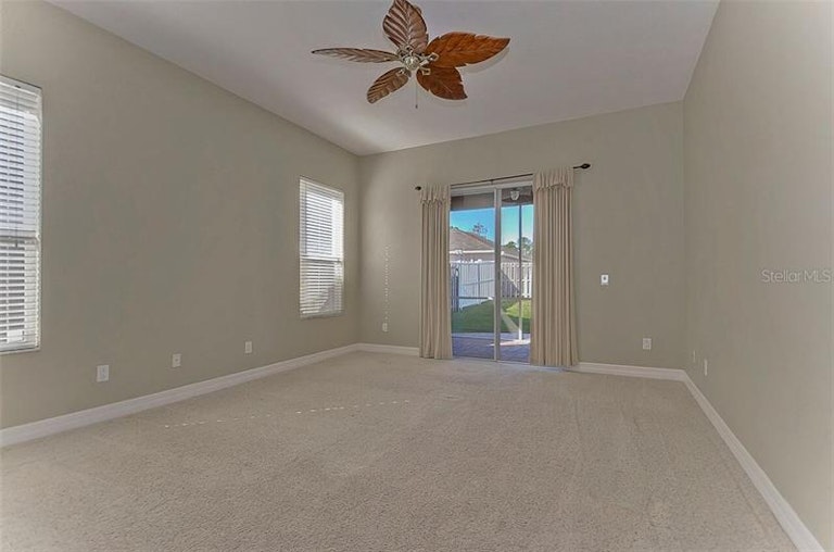 Photo 21 of 25 - 14827 Coral Berry Dr, Tampa, FL 33626