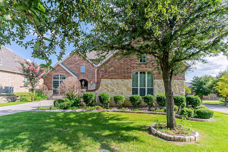 Photo 37 of 37 - 4712 Eddleman Dr, Fort Worth, TX 76244