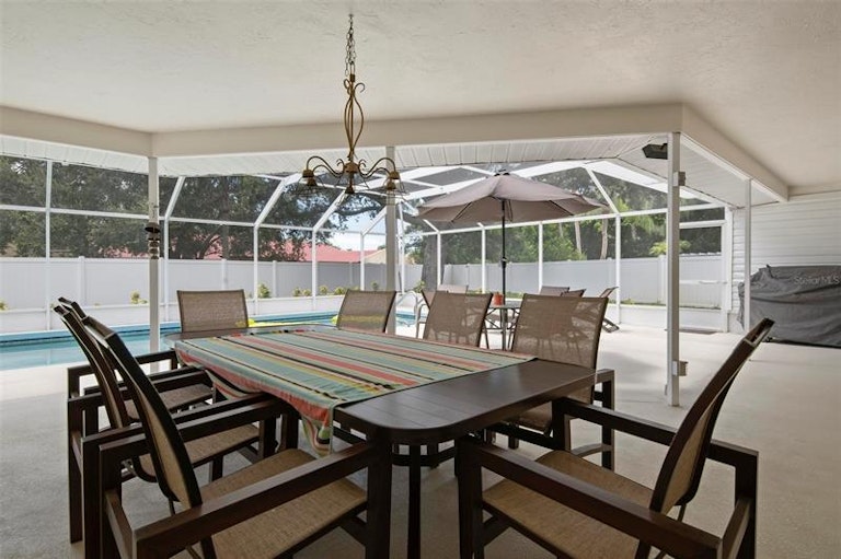 Photo 28 of 46 - 1506 54th St W, Bradenton, FL 34209