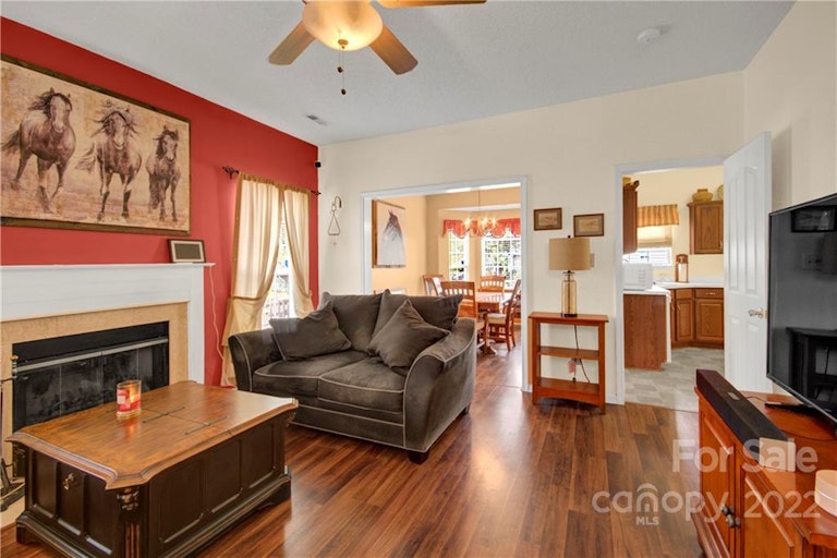 Photo 5 of 18 - 8518 Mineral Ridge Way, Charlotte, NC 28269