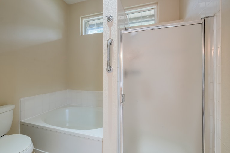 Photo 12 of 27 - 8027 Dove Trail Dr, San Antonio, TX 78244