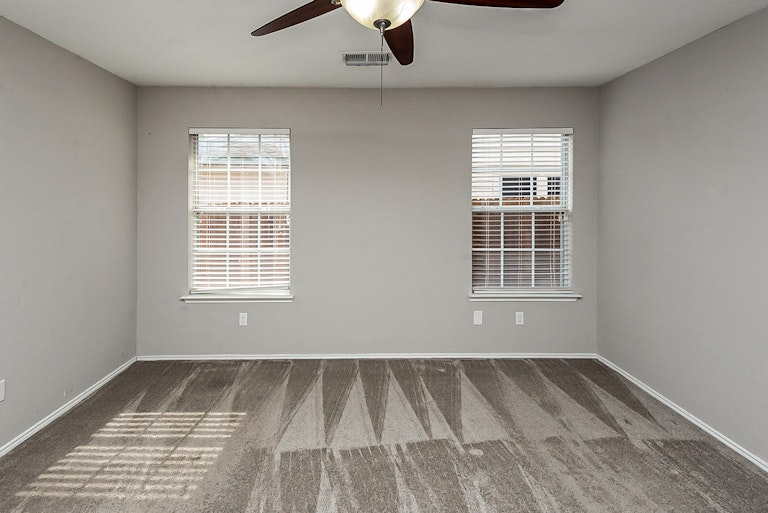 Photo 15 of 26 - 6428 Henco Dr, Fort Worth, TX 76119