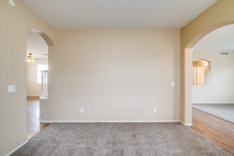Photo 9 of 40 - 4726 W Samantha Way, Laveen, AZ 85339