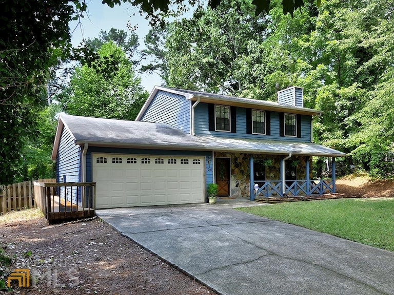 Photo 2 of 34 - 1203 Ridgeside Dr NW, Acworth, GA 30102