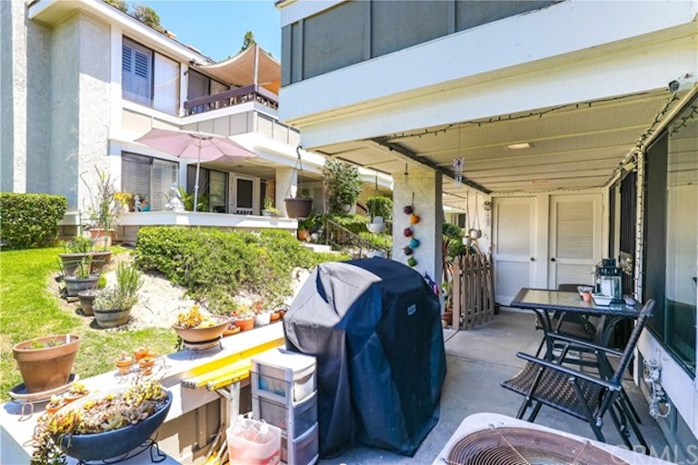 Photo 3 of 39 - 25631 Mont Pointe #7D, Lake Forest, CA 92630