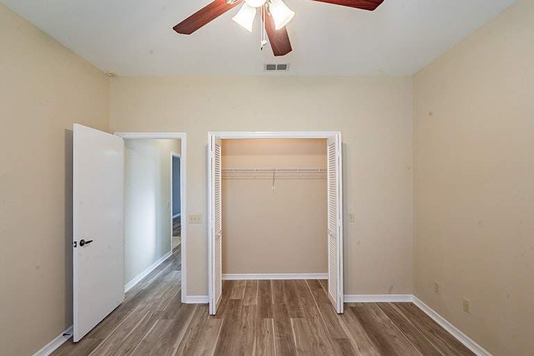 Photo 24 of 27 - 443 Sandestin Dr, Winter Haven, FL 33884