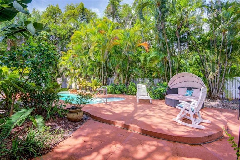 Photo 74 of 86 - 5326 Palos Verdes Dr, Sarasota, FL 34231