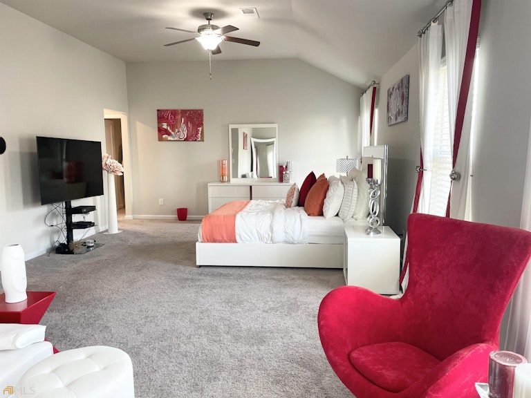 Photo 30 of 49 - 2277 Annes Lake Cir, Lithonia, GA 30058